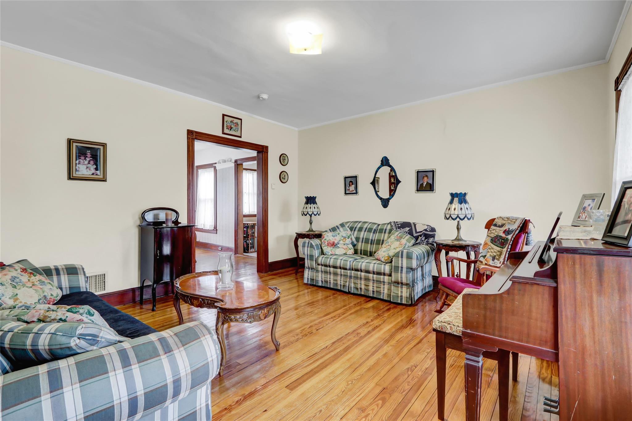 53 Church Avenue, Islip, New York image 8