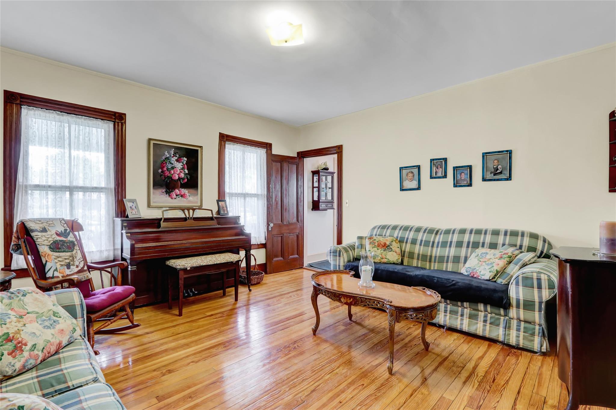 53 Church Avenue, Islip, New York image 9