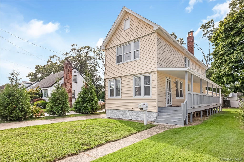 Photo of 54 W Marshall Street, Hempstead, NY 11550 (MLS # 1050885)