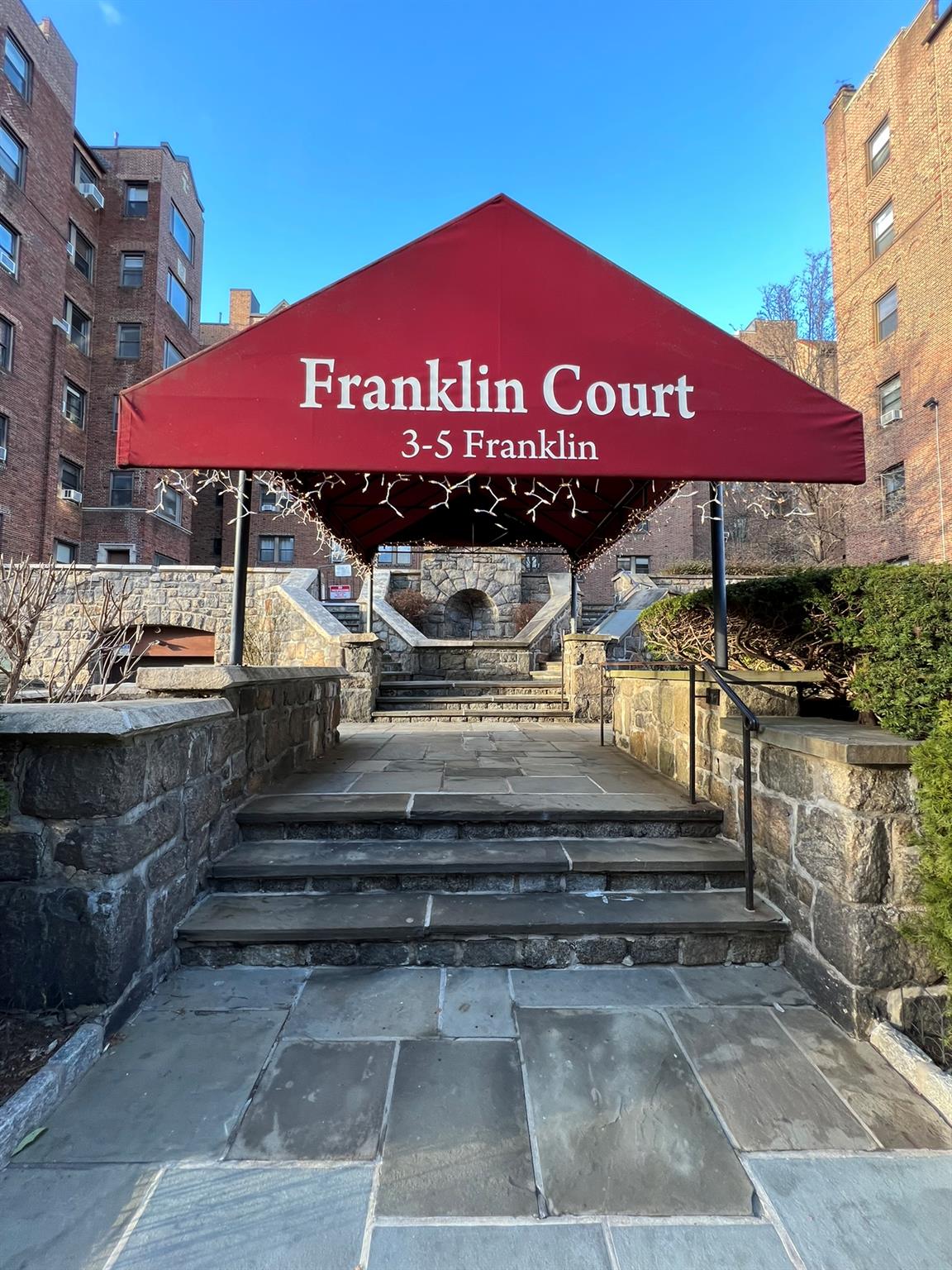 Franklin Avenue 2N, White Plains, New York - 1 Bedrooms  
1 Bathrooms - 