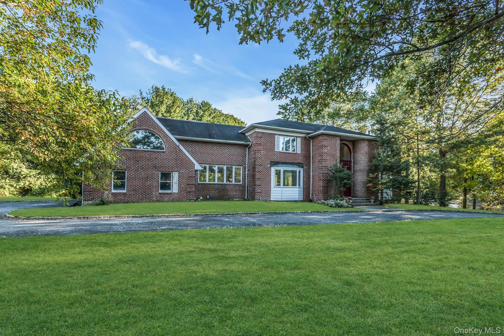 21 Overbrooke Lane
