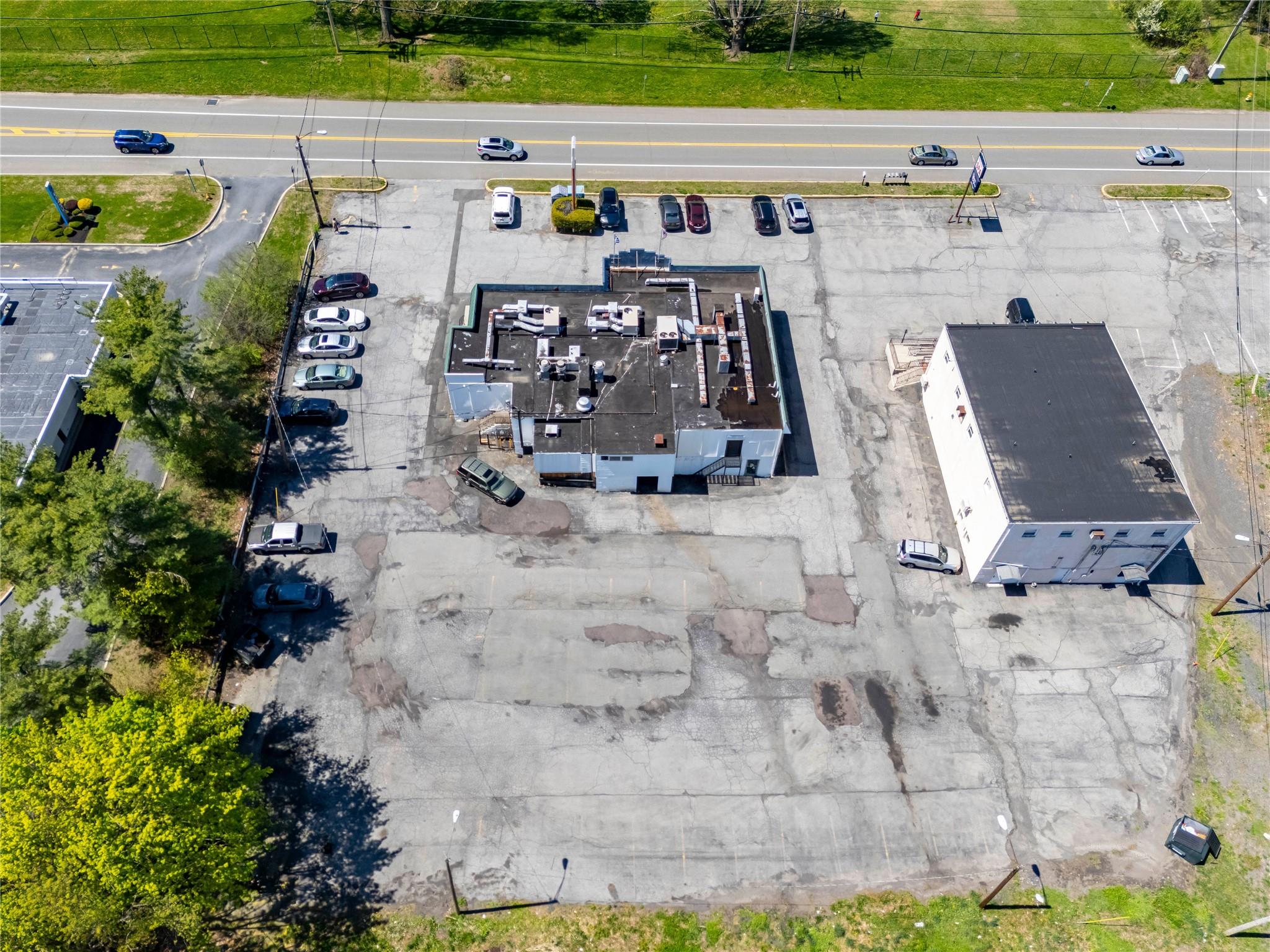 345-351 Windsor Highway