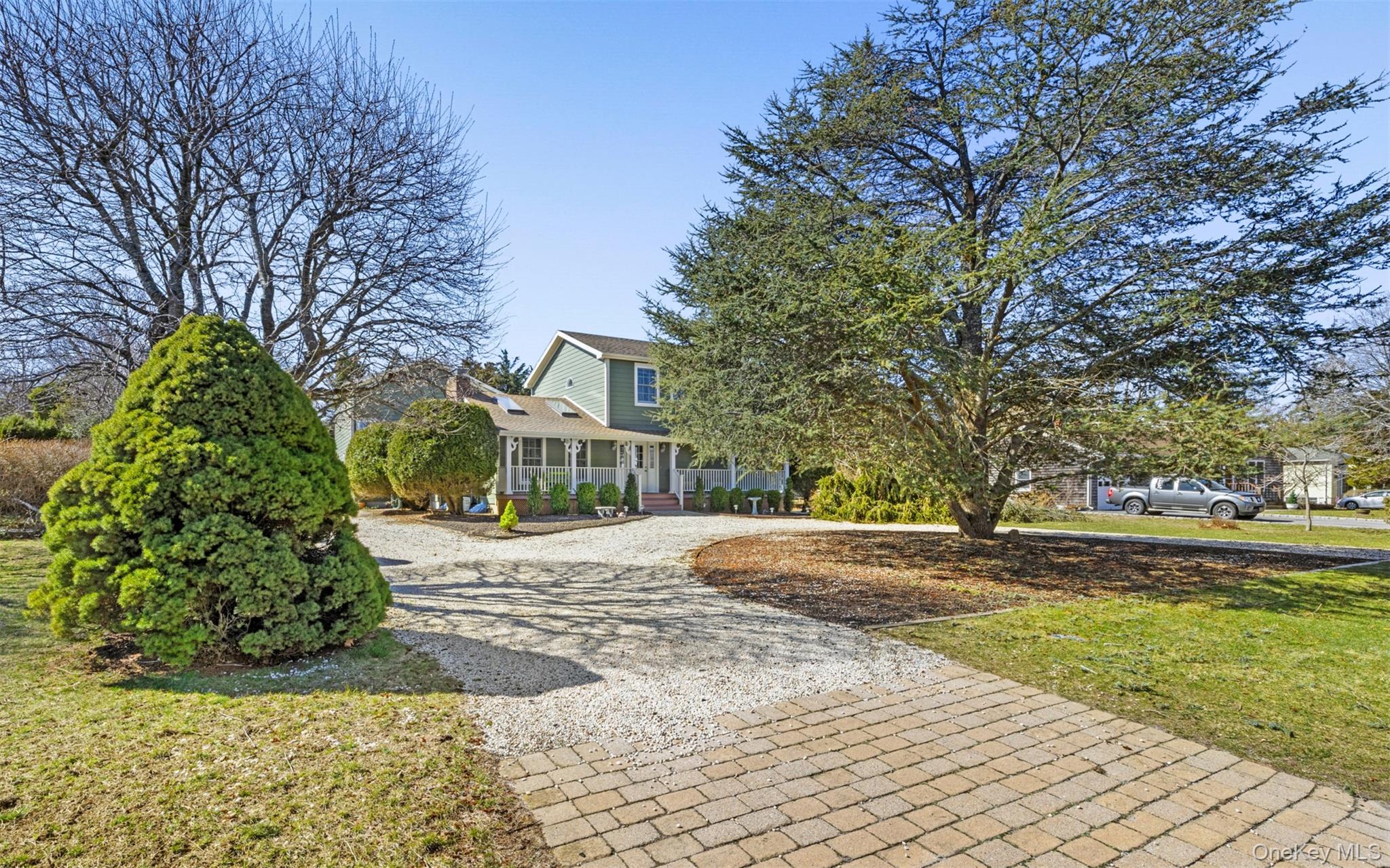 22 Peninsula Drive