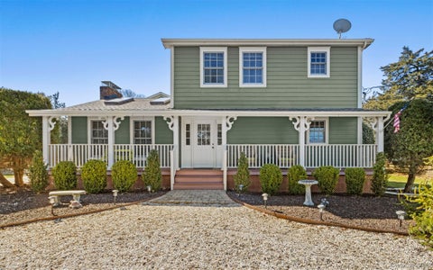 Homes For Sale - 22 Peninsula Drive<br/> Sag Harbor, NY 11963