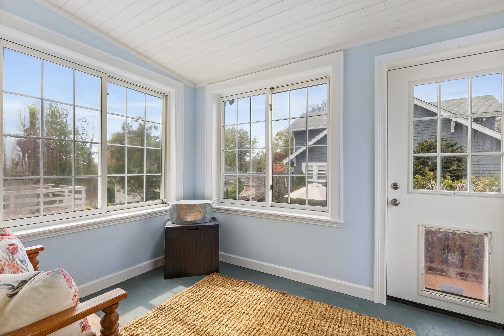 42 Schley Avenue, New Rochelle, New York image 23