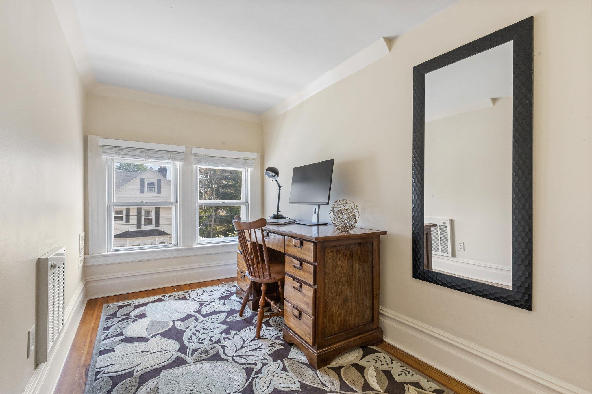 42 Schley Avenue, New Rochelle, New York image 33