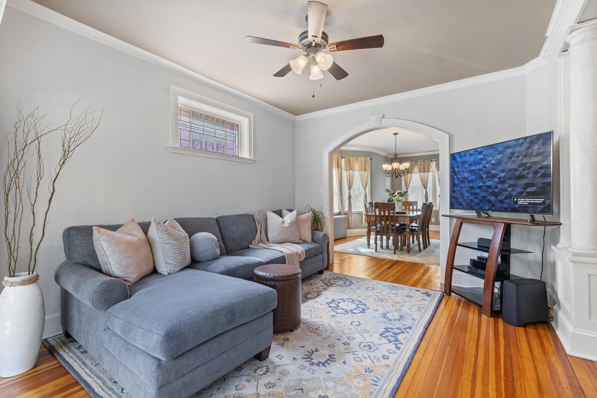 42 Schley Avenue, New Rochelle, New York image 10