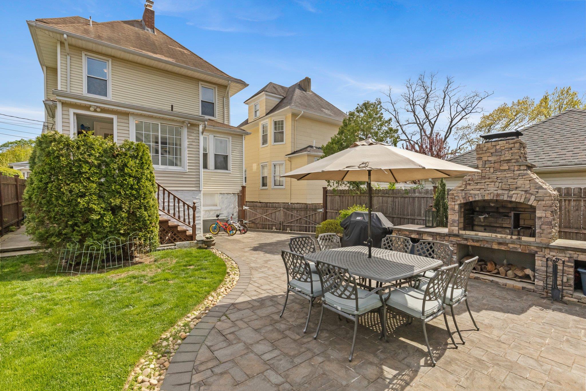 42 Schley Avenue, New Rochelle, New York image 41