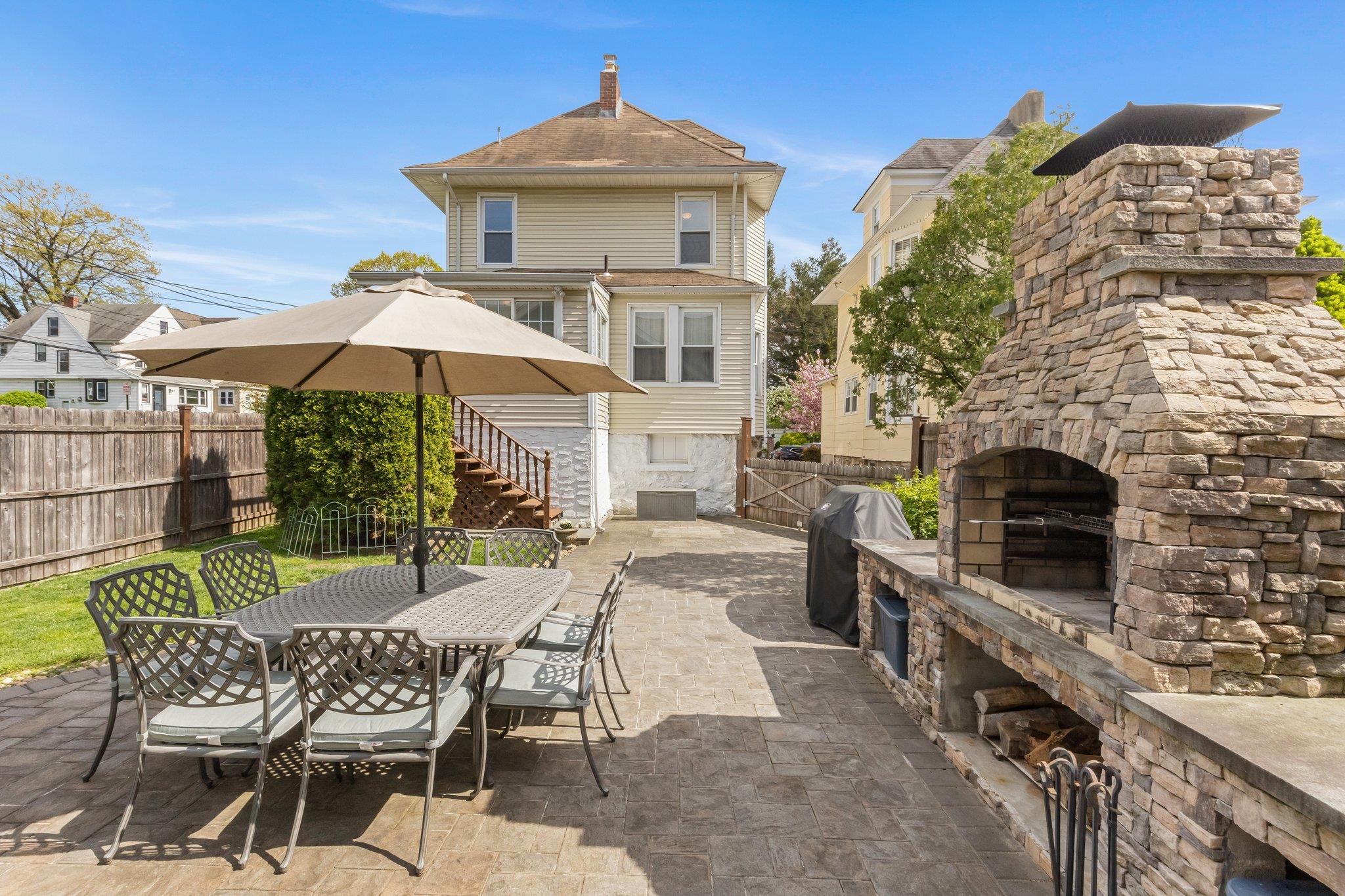 42 Schley Avenue, New Rochelle, New York image 34