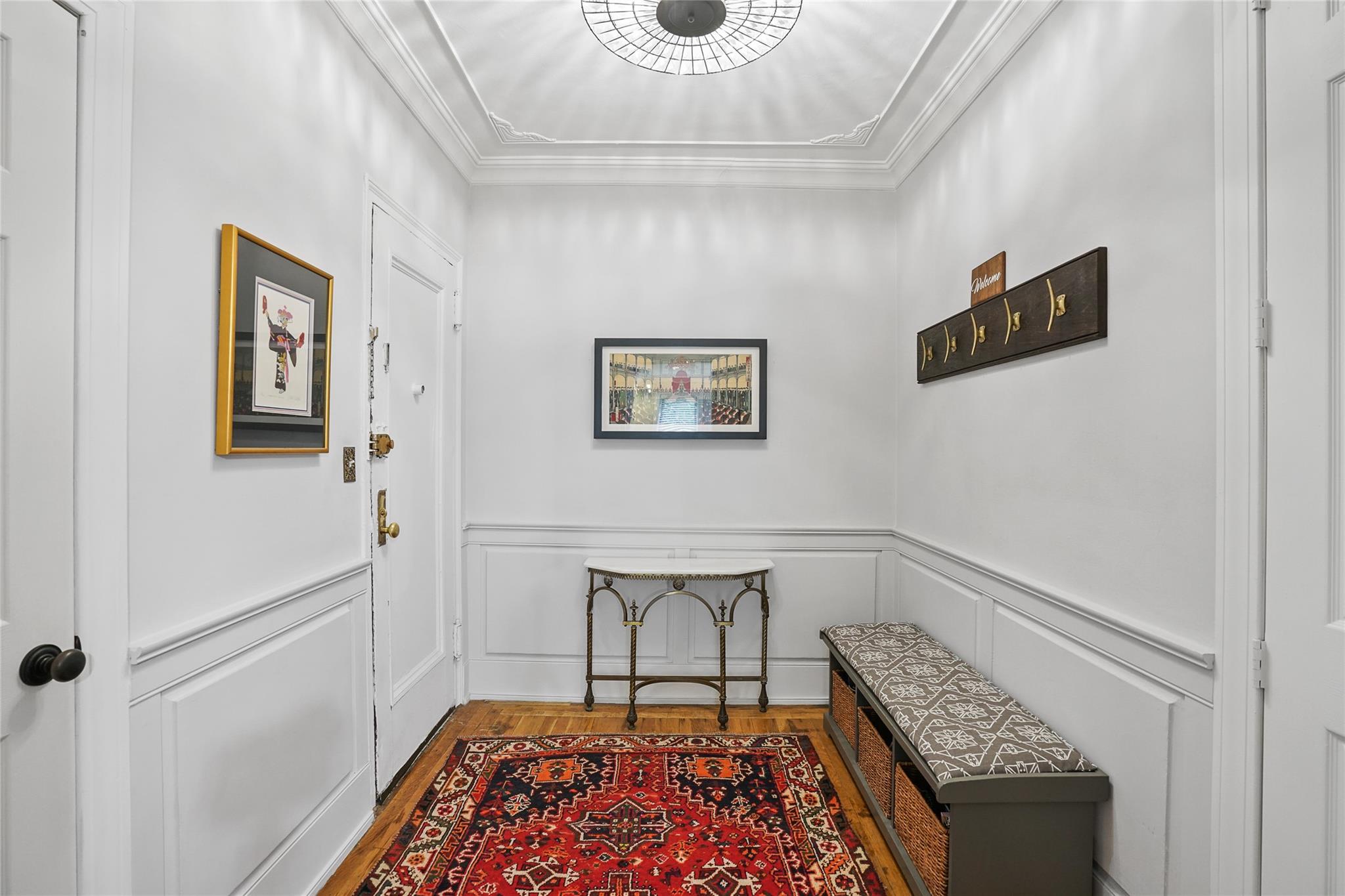 1430 Midland Avenue 1C