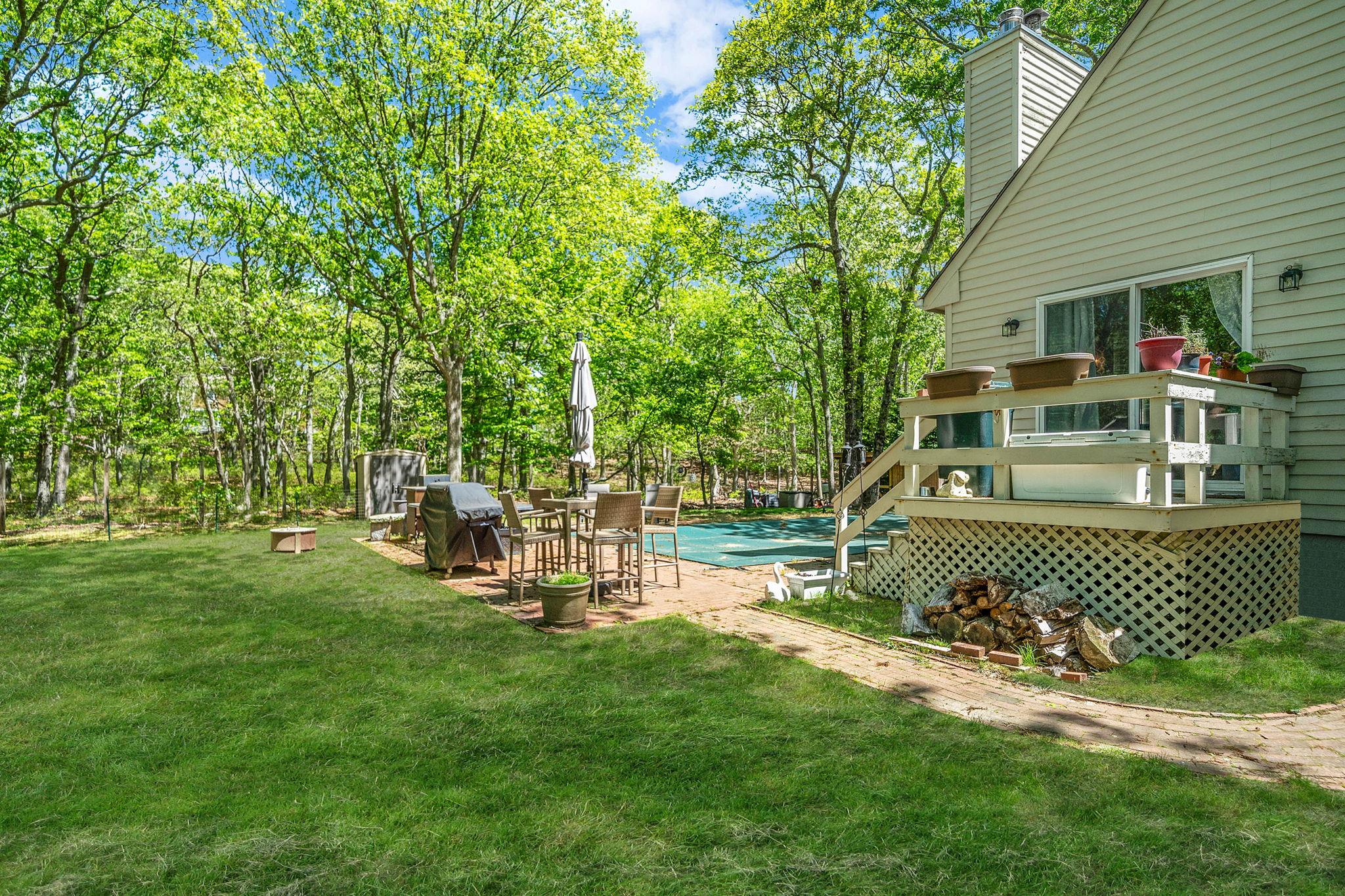 28 Huntting Road, East Hampton, New York image 12