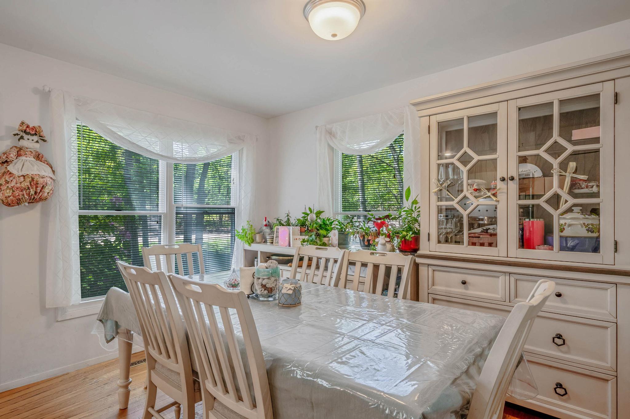 28 Huntting Road