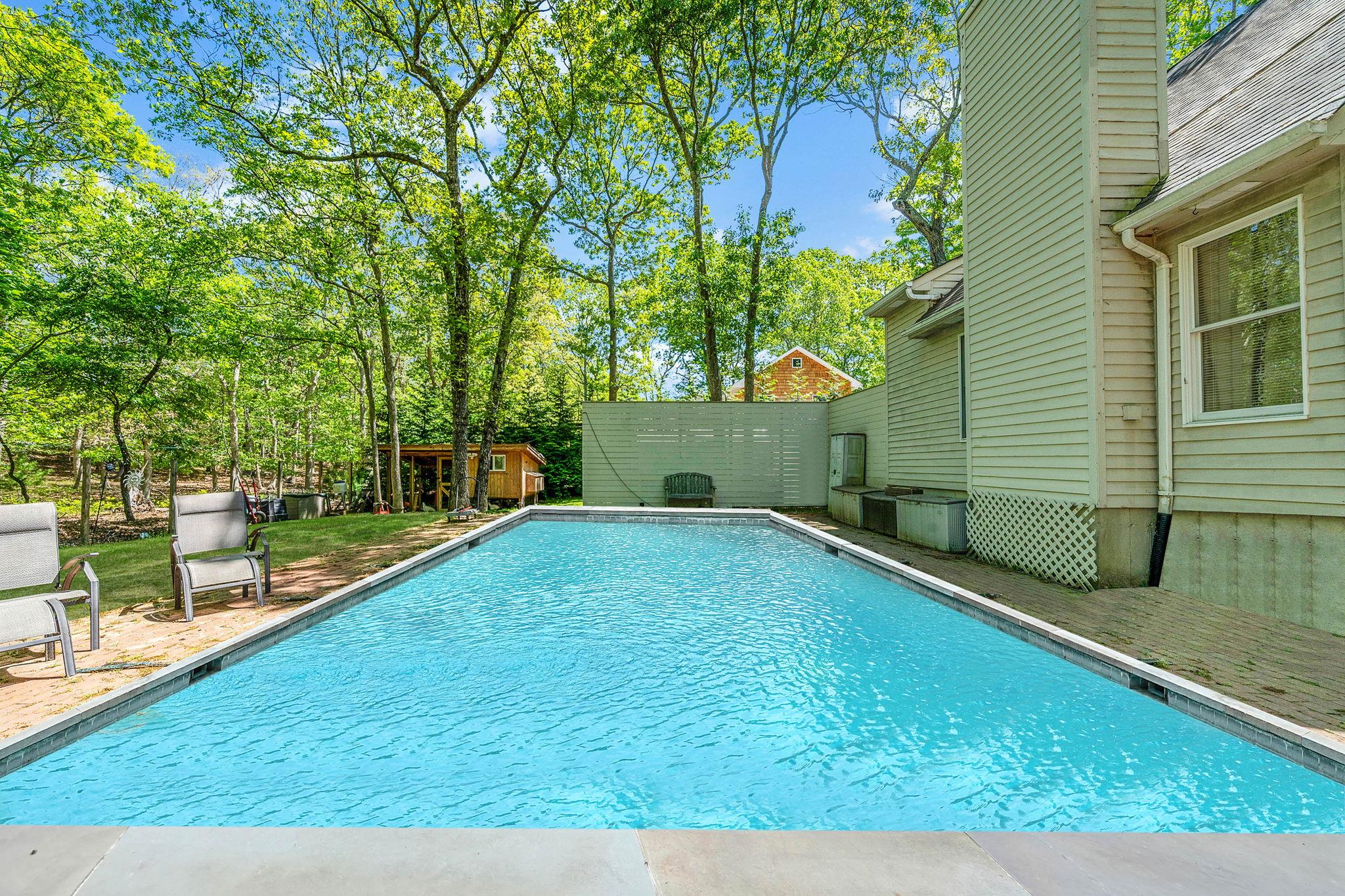 28 Huntting Road, East Hampton, New York image 11