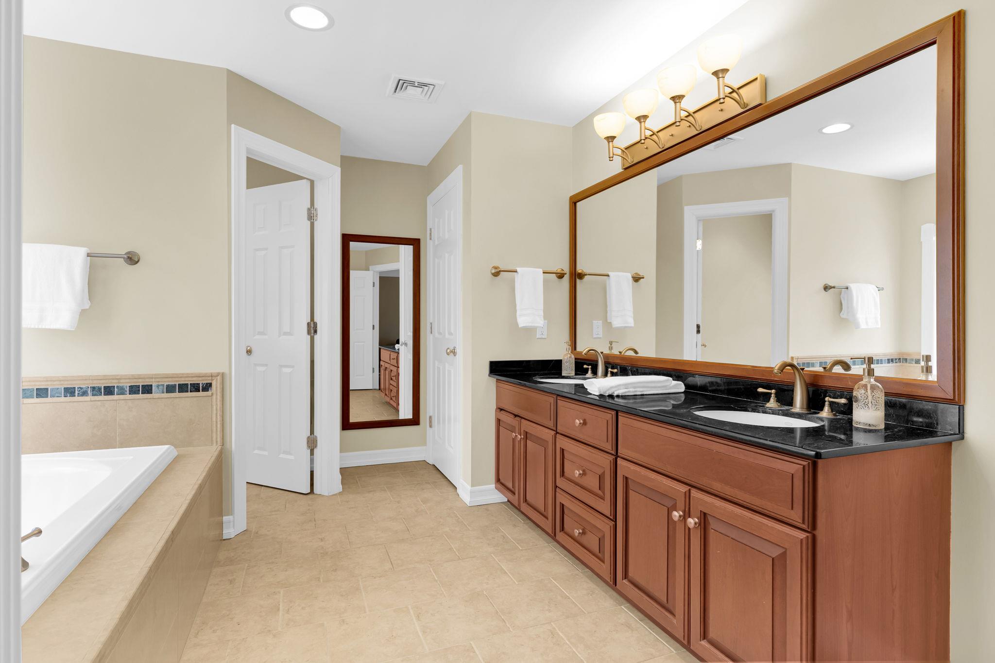 10 Fieldstone Drive, Katonah, New York image 21