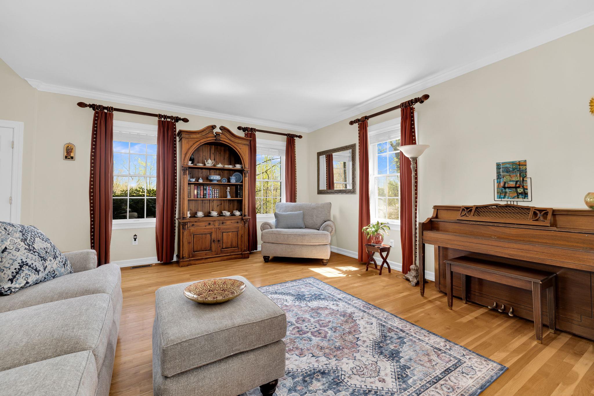10 Fieldstone Drive