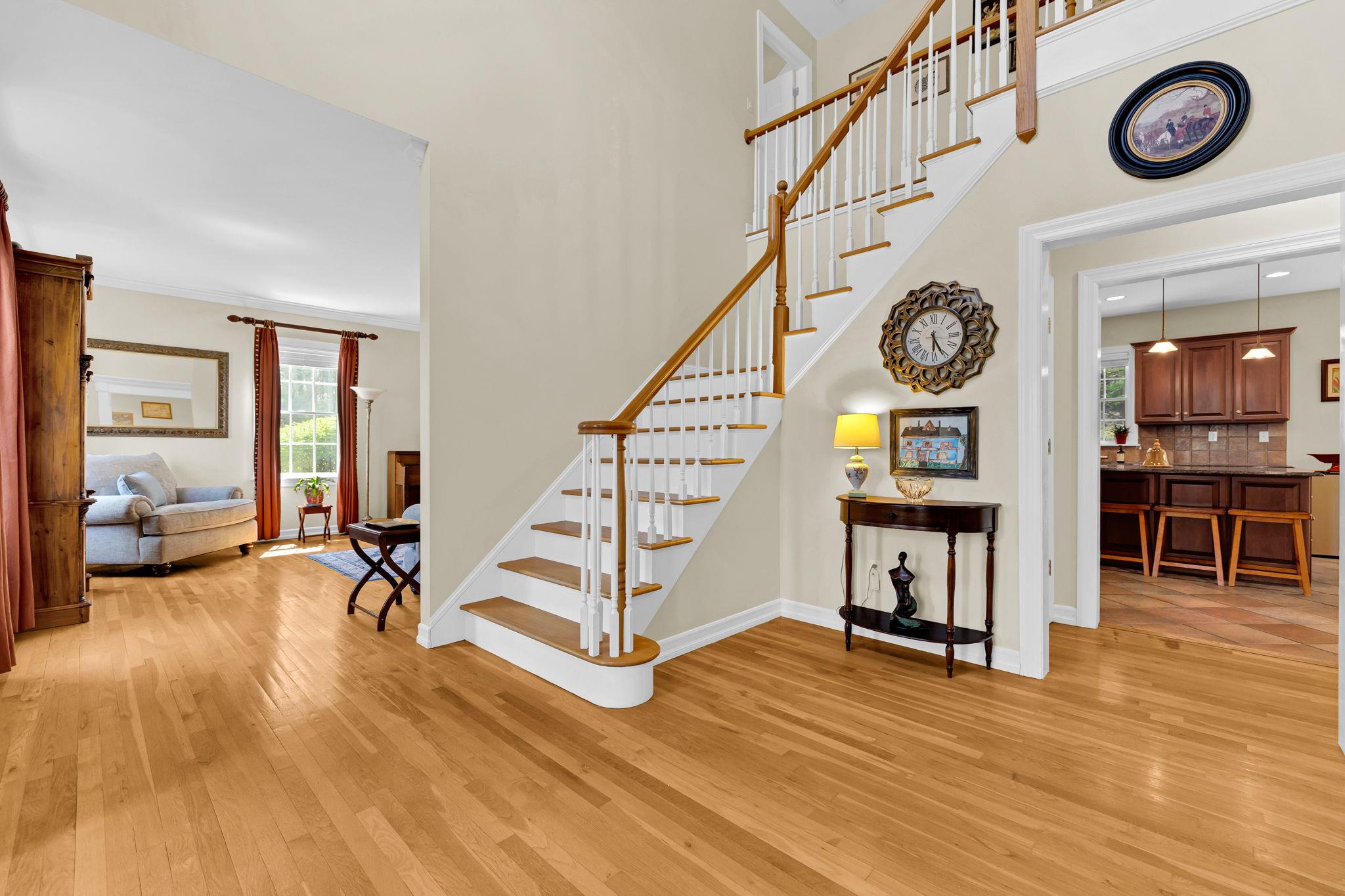 10 Fieldstone Drive
