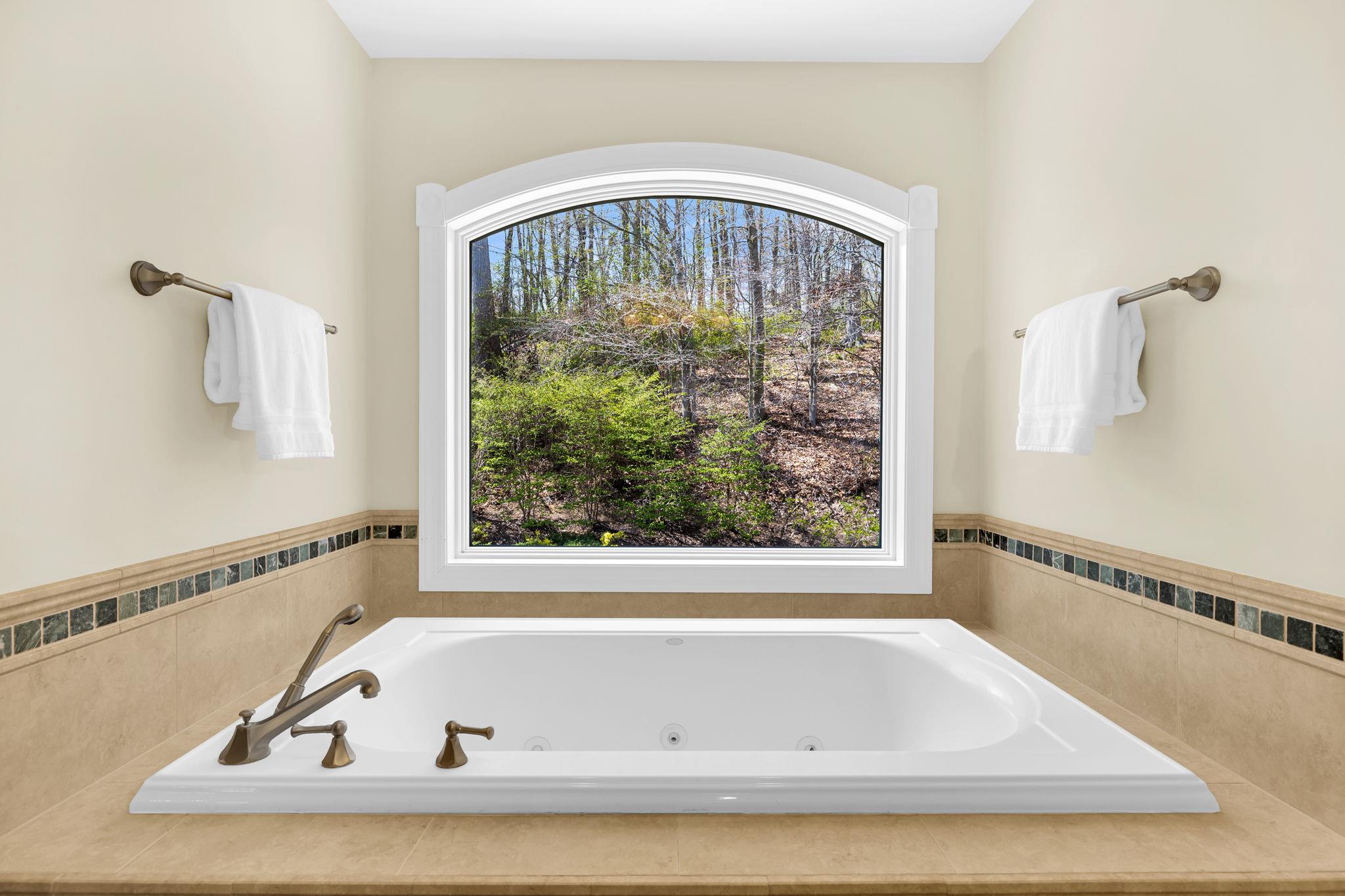 10 Fieldstone Drive, Katonah, New York image 22