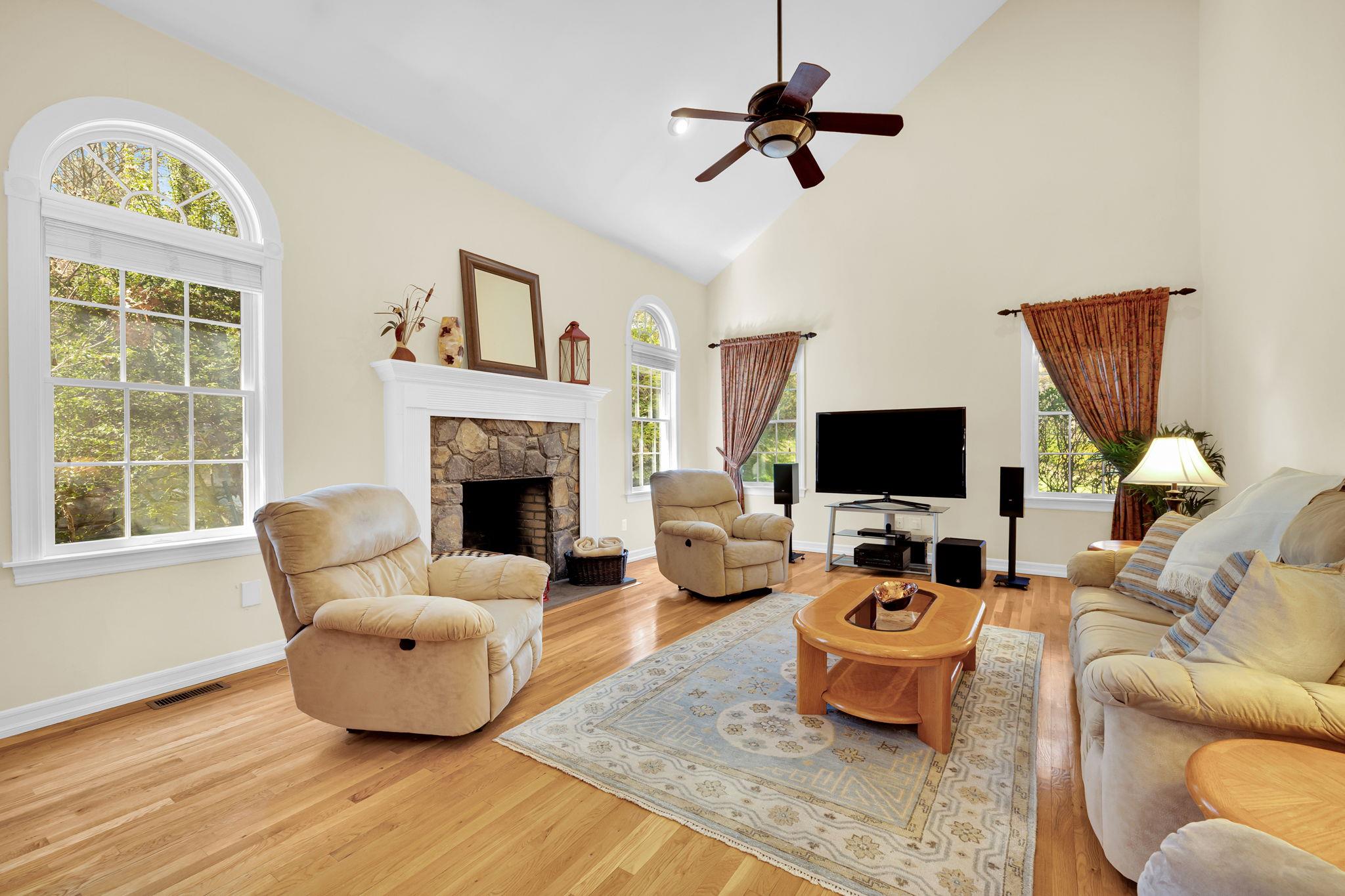 10 Fieldstone Drive, Katonah, New York image 16