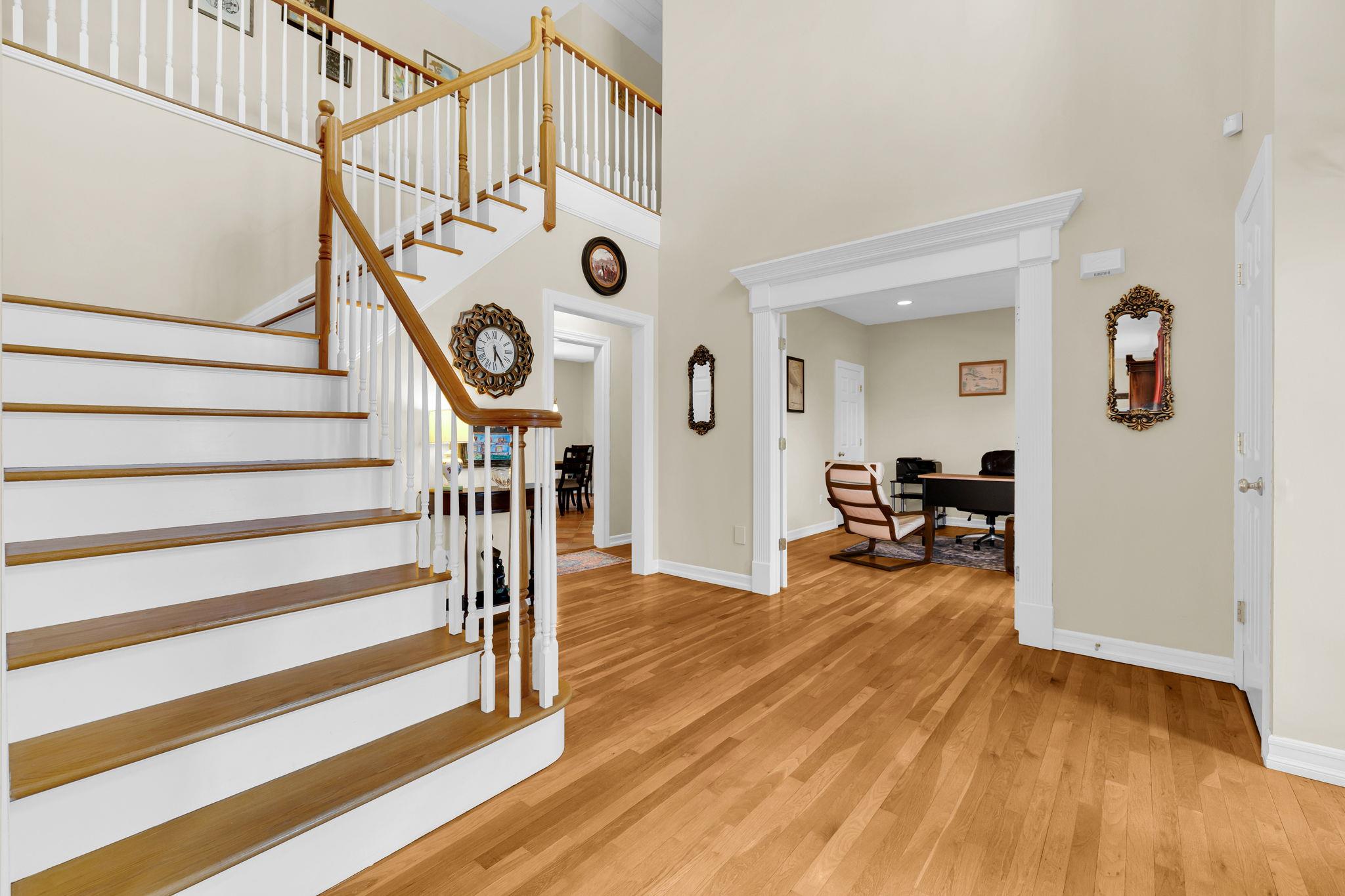 10 Fieldstone Drive