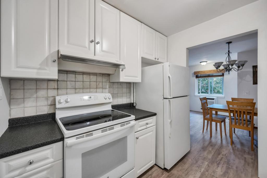 73 Richmond Boulevard #4B, Ronkonkoma, New York image 13