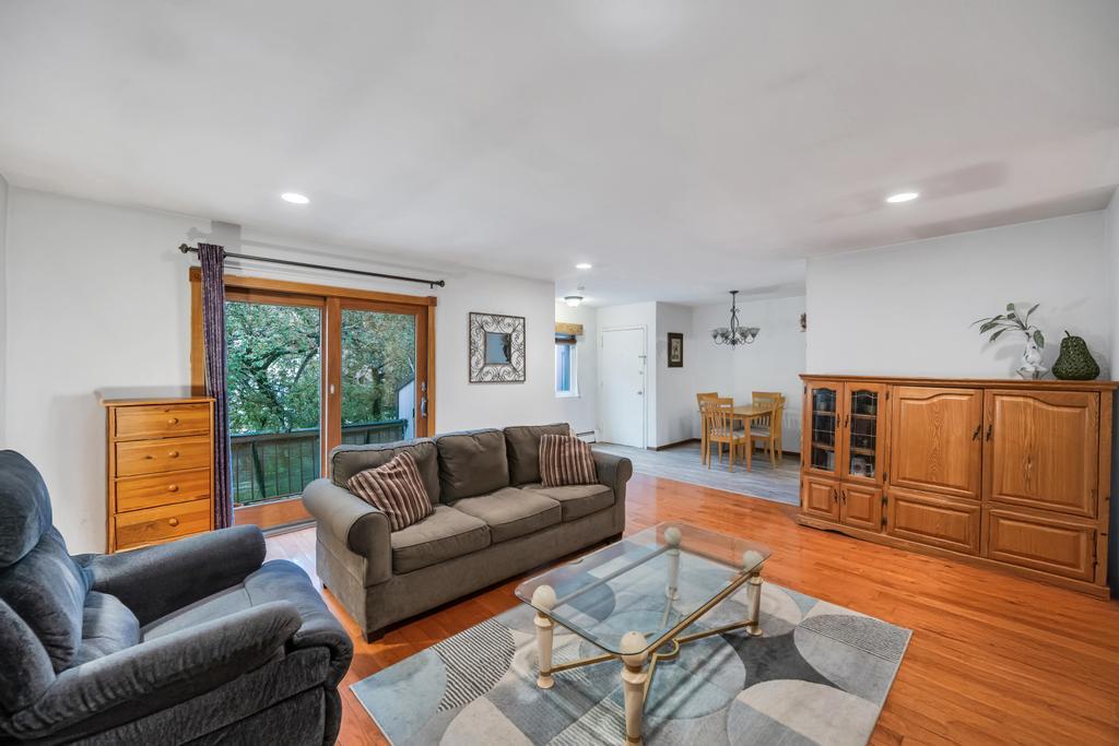 73 Richmond Boulevard #4B, Ronkonkoma, New York image 10