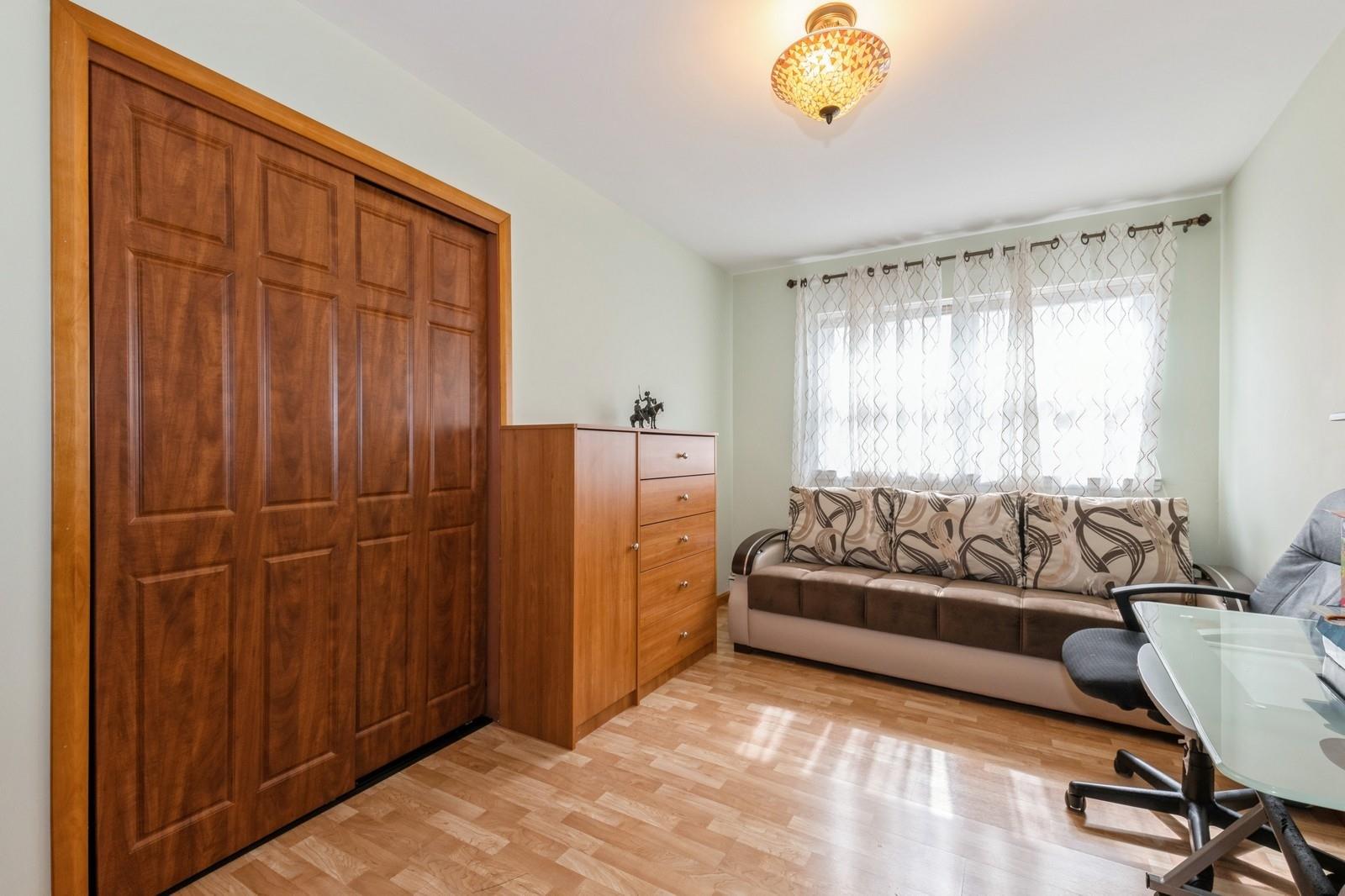 2935 Rockaway Avenue, Oceanside, New York image 26
