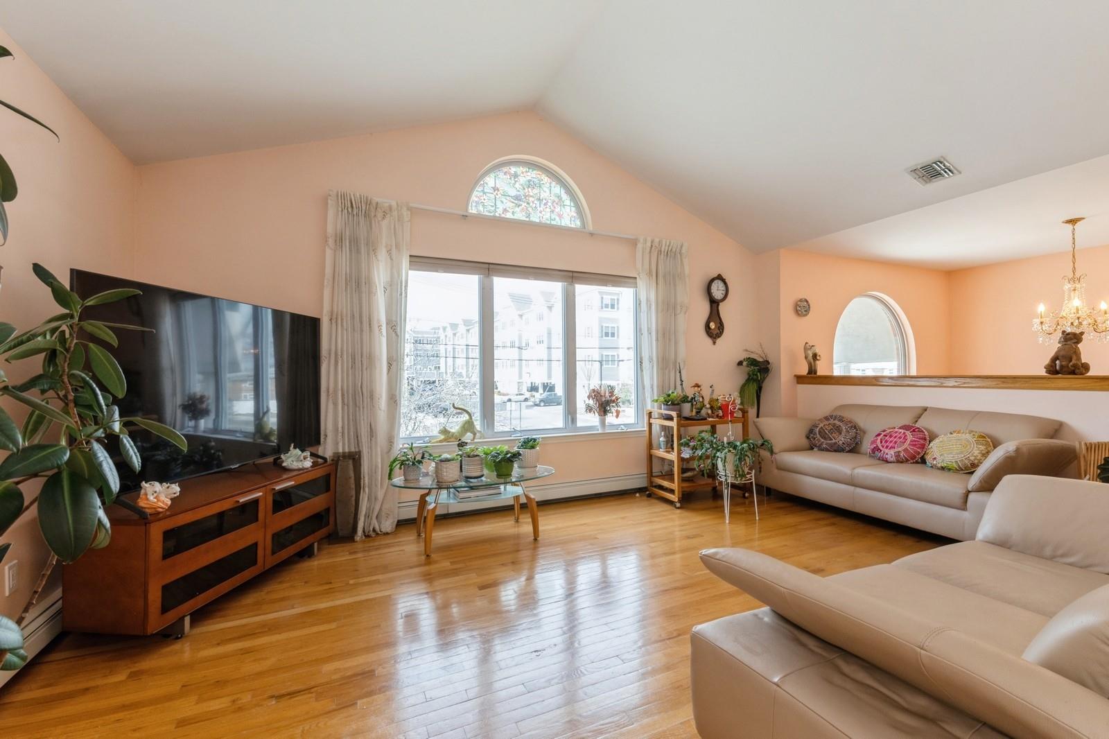 2935 Rockaway Avenue, Oceanside, New York image 8
