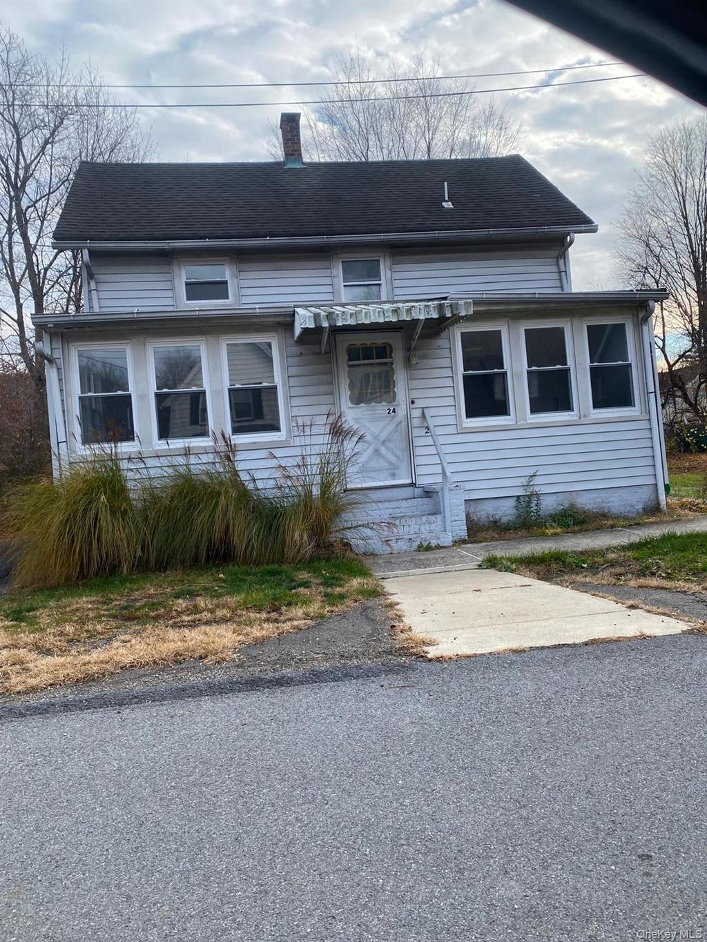 Photo of 24 Hickory Avenue, Hillburn, NY 10931 (MLS # 937485)