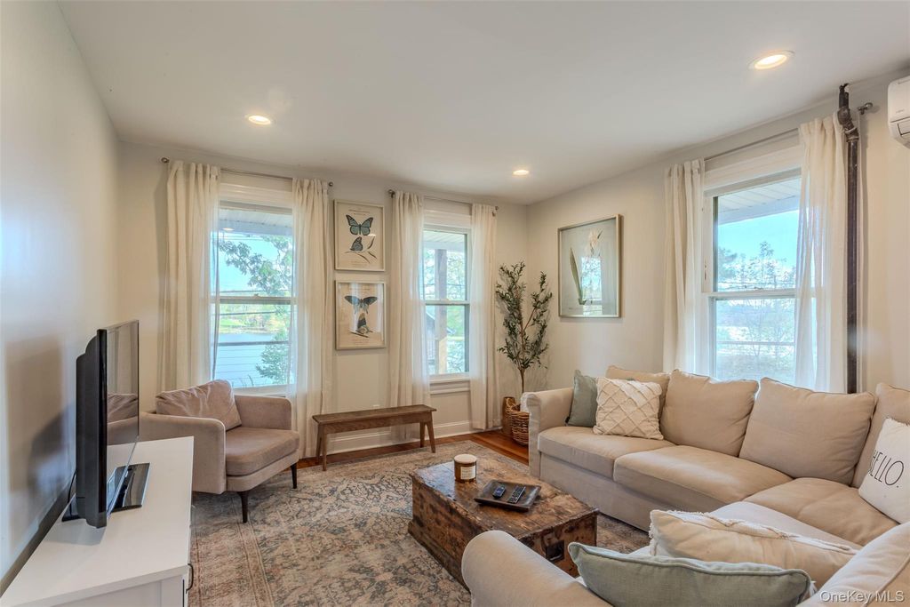 Photo of 6658 State Route 52, Lake Huntington, NY 12752 (MLS # 979739)