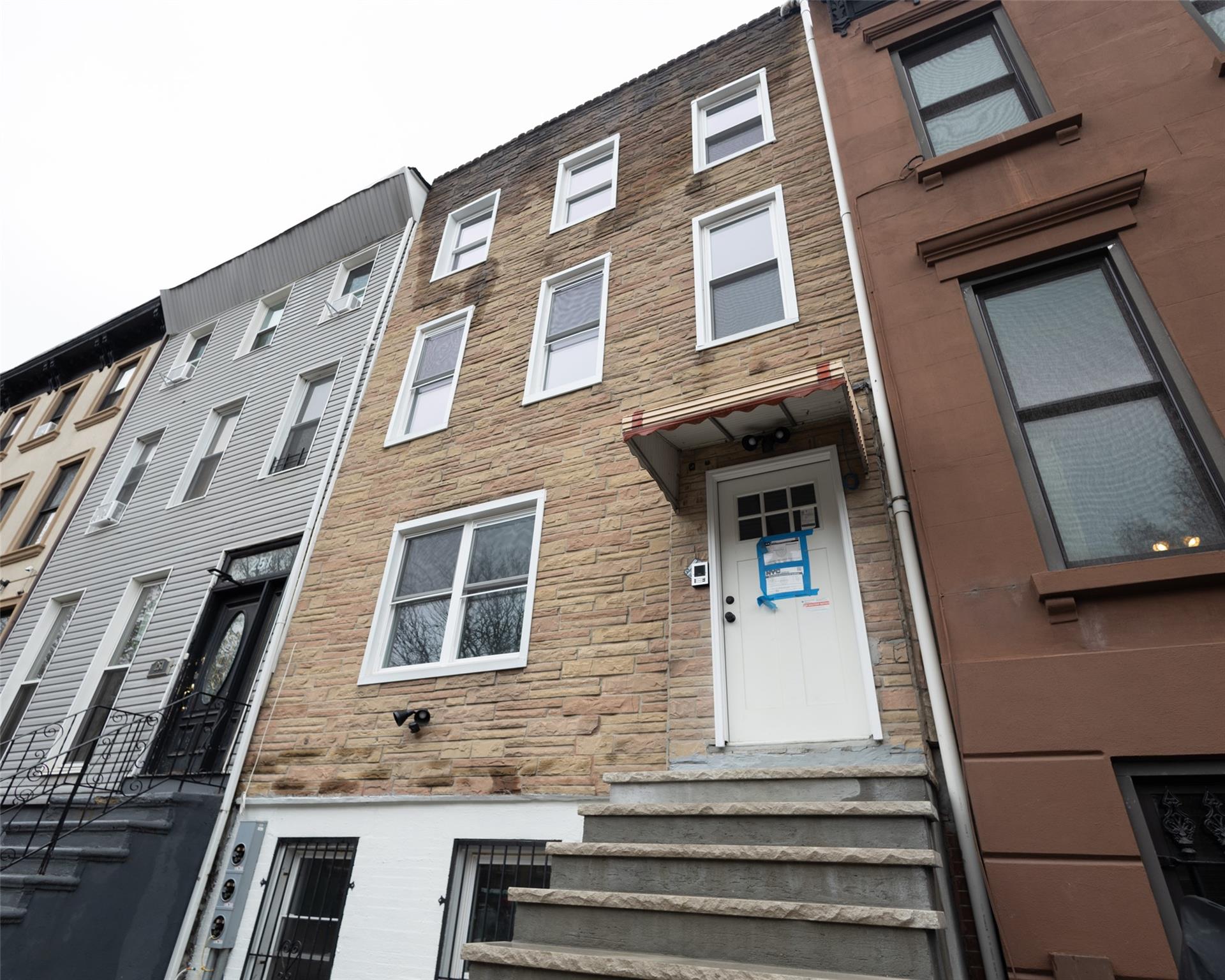 253 Monroe Street