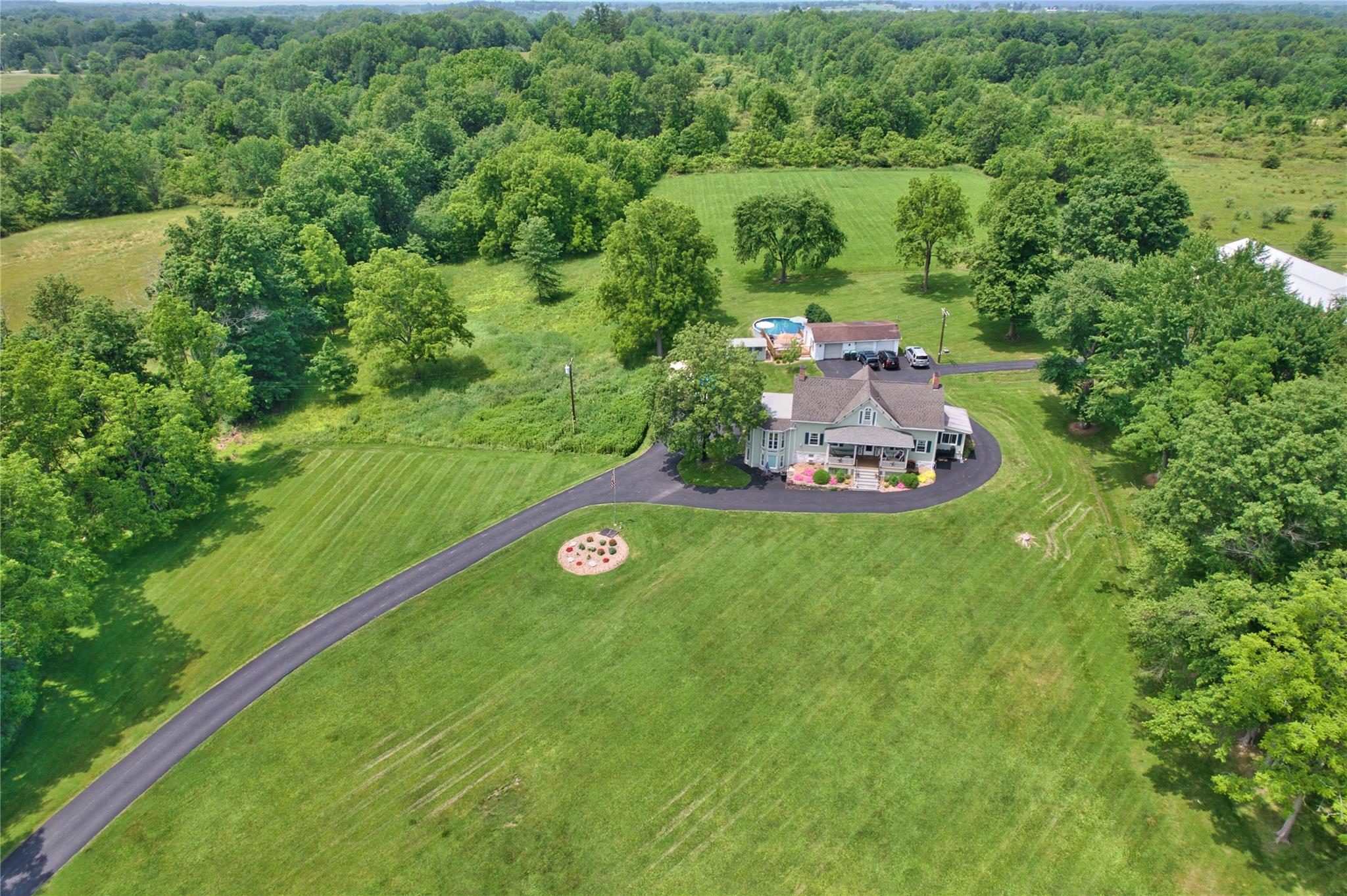 71 Lippincott Road