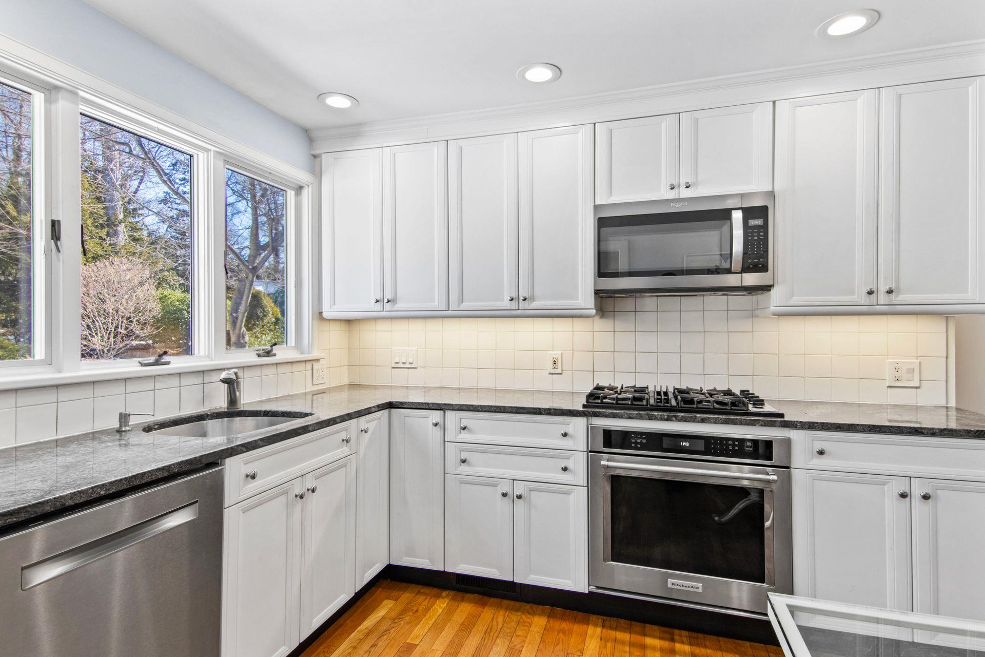 63 Cedar Street, Stony Brook, New York image 15