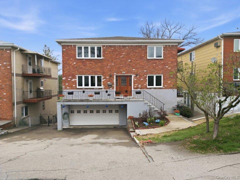 Multifamily For Sale - 185 Bennett Avenue<br/> Yonkers, NY 10701