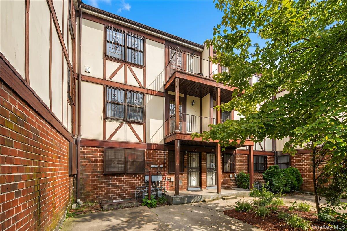 901 Prospect Avenue C