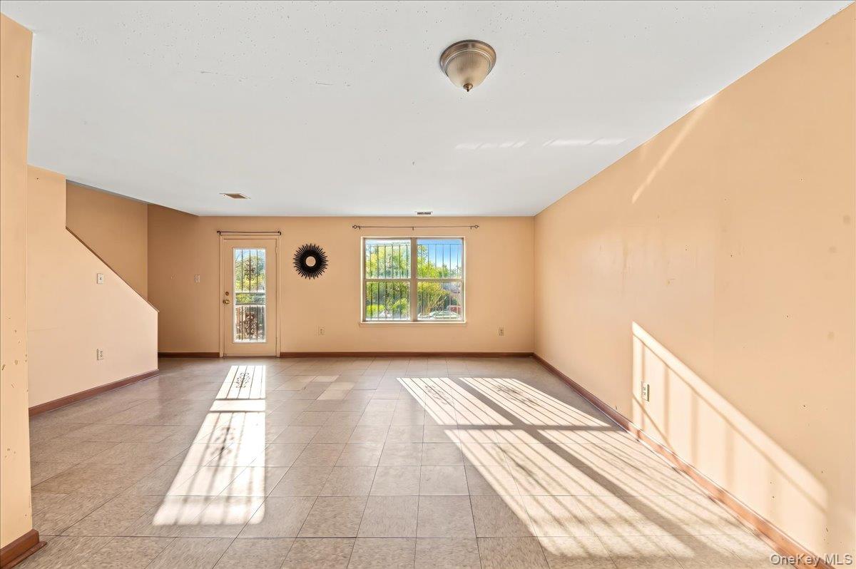 901 Prospect Avenue C