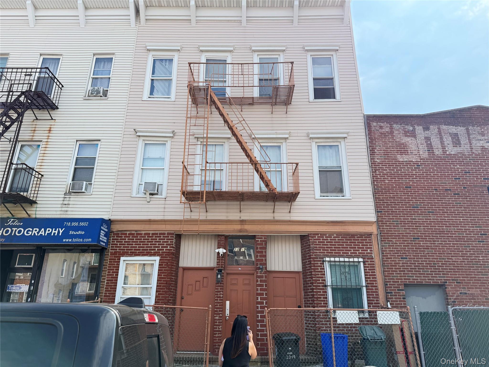22-19 Steinway Street