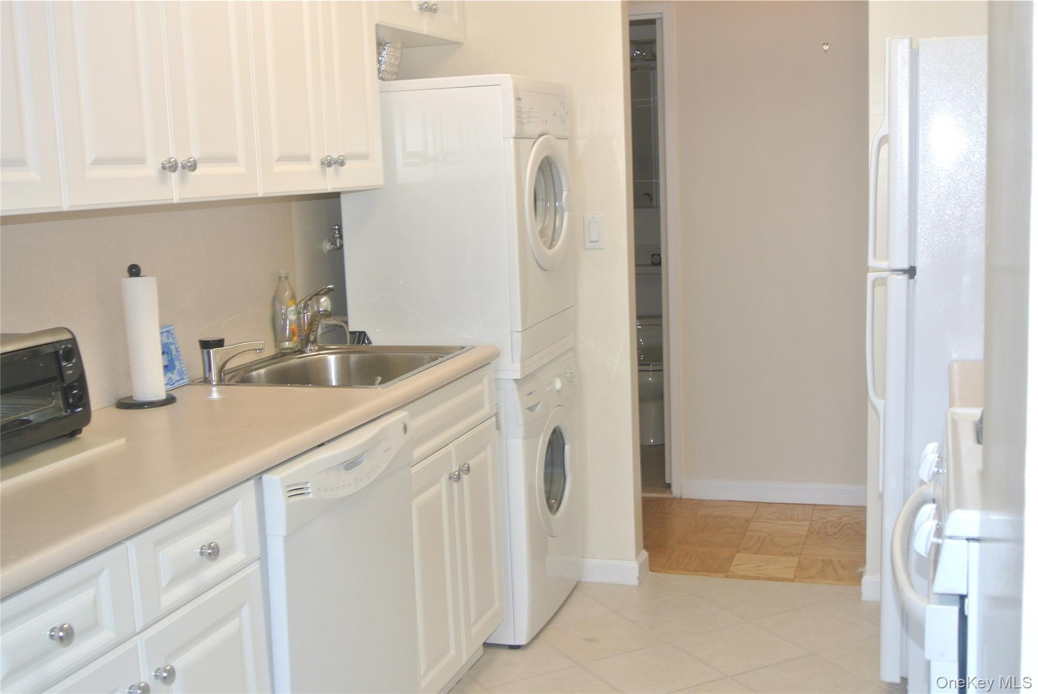 27010 Grand Central Parkway 11R