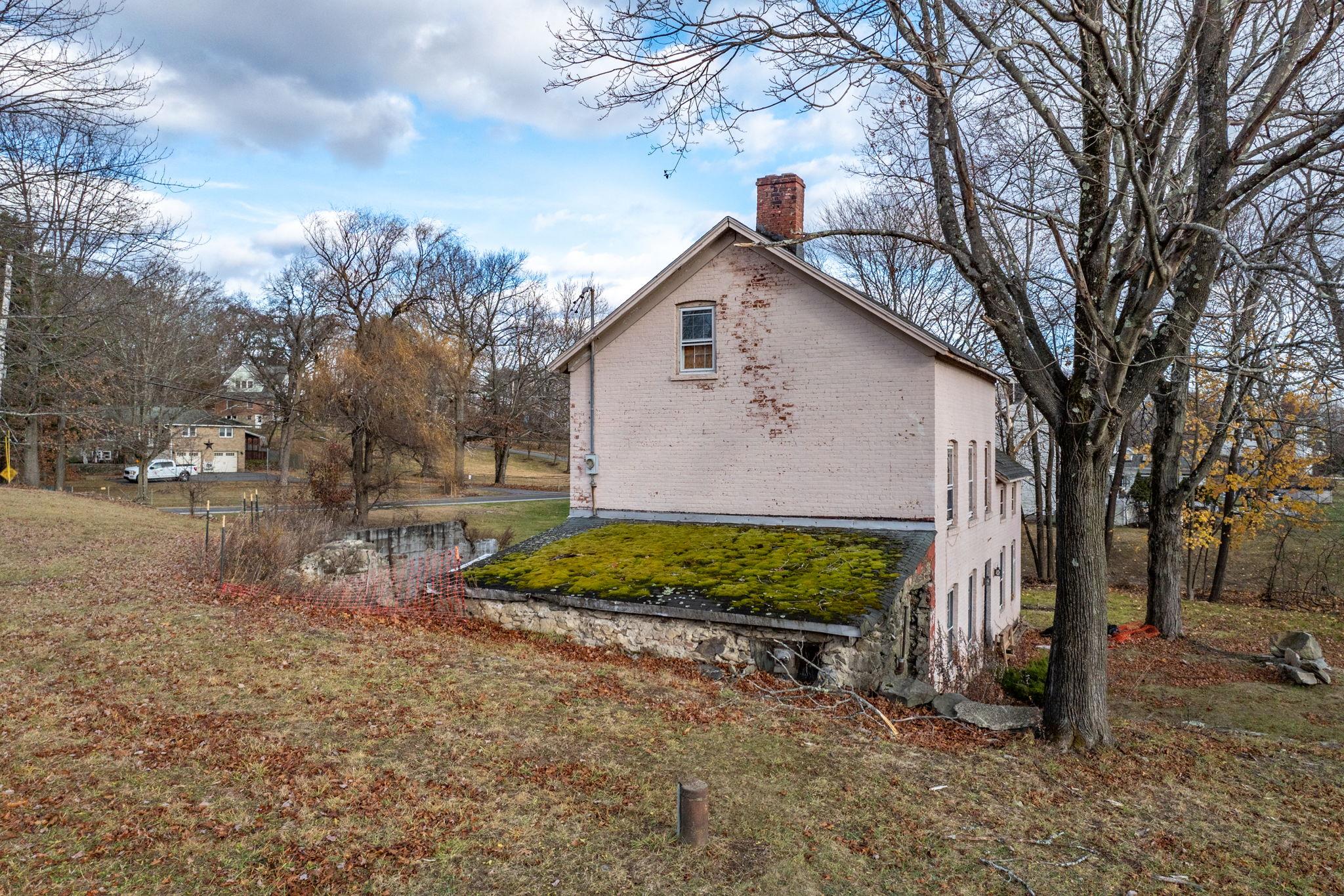 169 Holmes Road, Newburgh, New York image 4