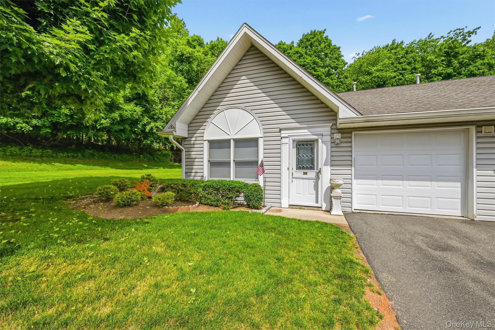 36 Windsor Circle D1