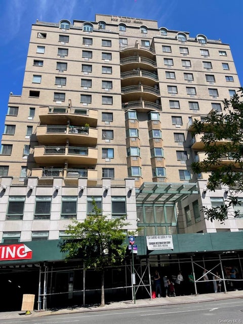 Condo For Sale - 133-47 Sanford Avenue #11A<br/> Flushing, NY 11355