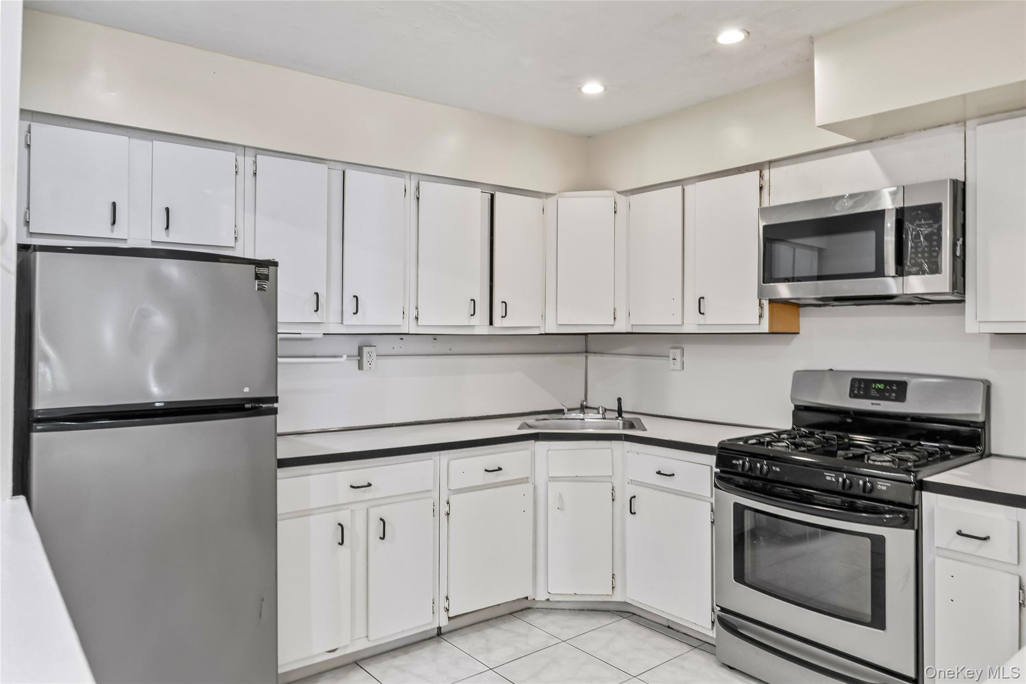 10516 Flatlands 4th Street