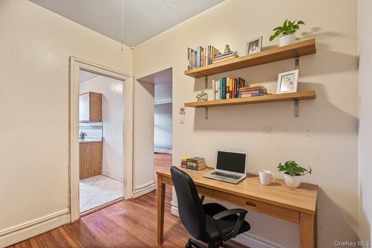 77-16 Austin Street 5L