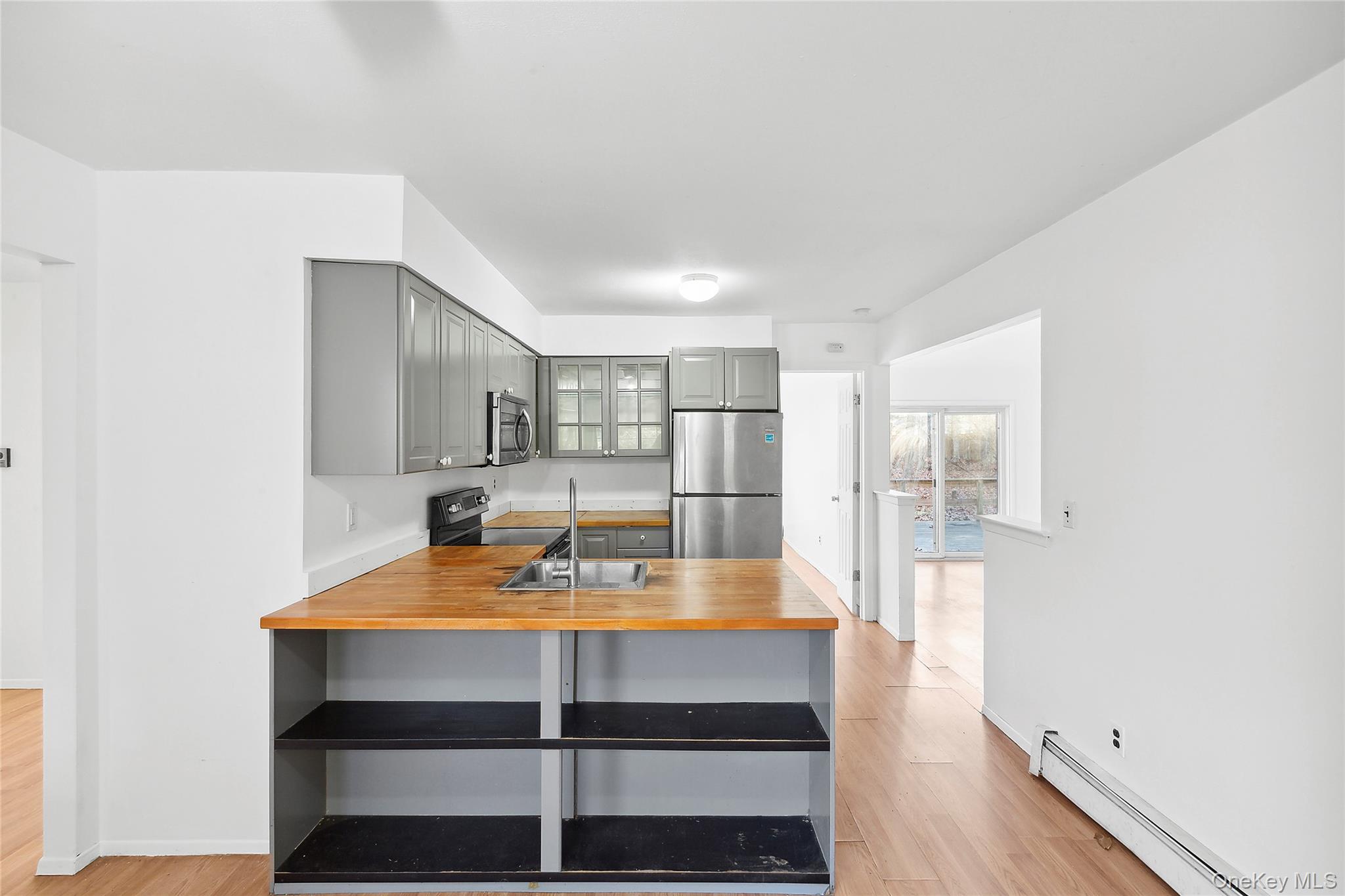 16 Settlers Landing Lane