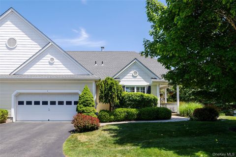 Photo of 5 Equestrian Way, Poughquag, NY 12570 (MLS # 1029646)