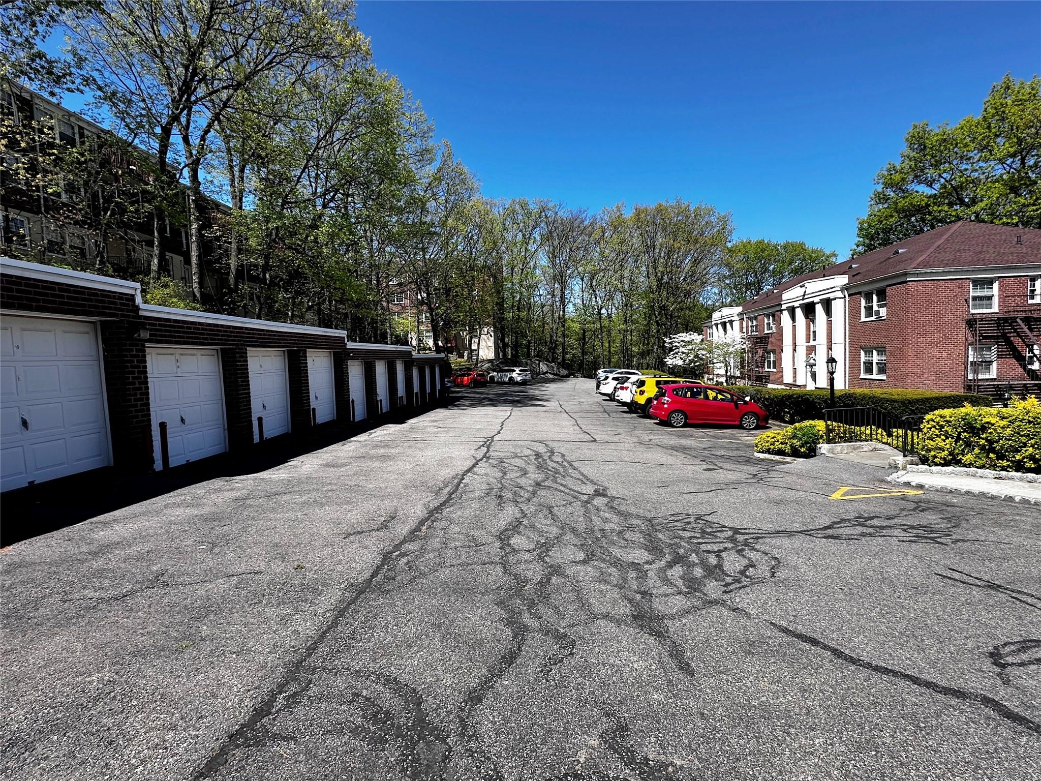 63 N Rockledge Road #GC, Bronxville, New York image 18