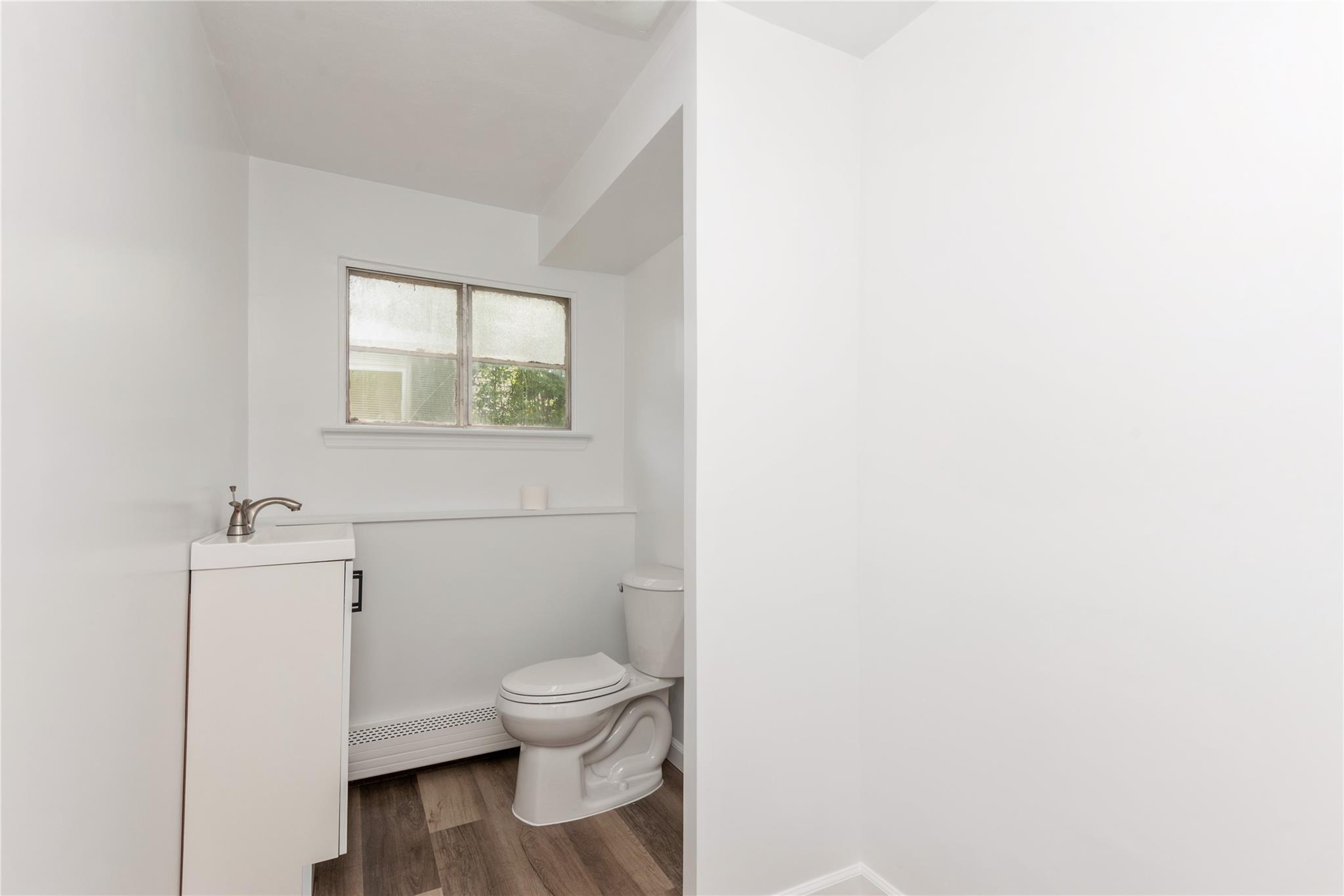 233 Violet Street, Massapequa Park, New York image 17