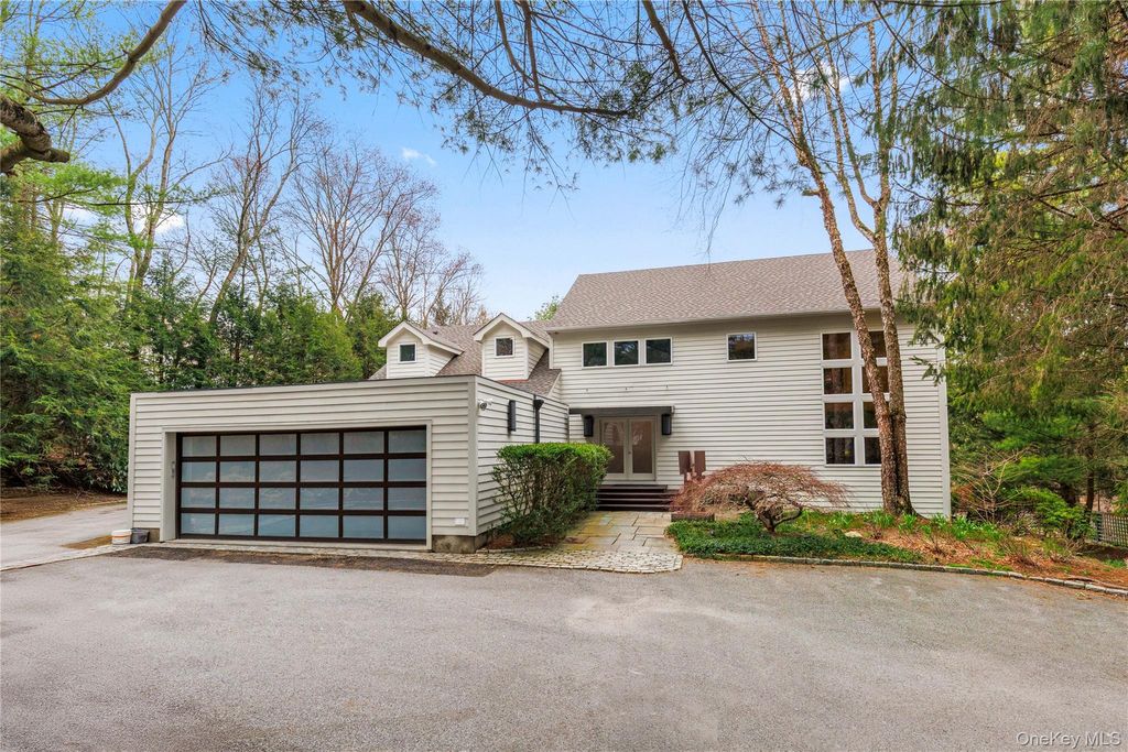 Photo of 78 Old Church Lane, Pound Ridge, NY 10576 (MLS # 986648)