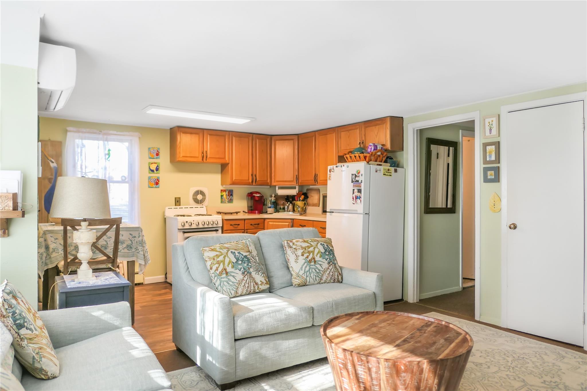 76 N Howells Point Road, Bellport Village, New York image 22