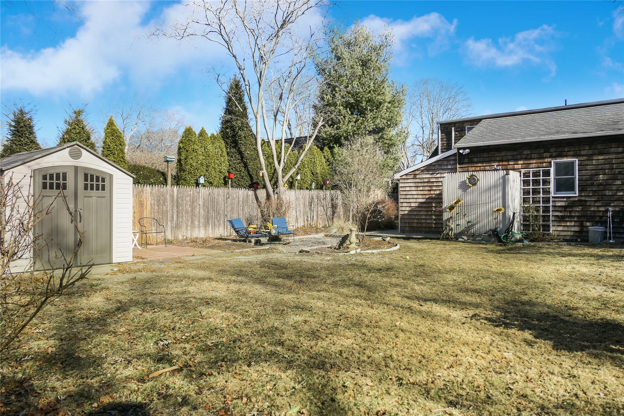 76 N Howells Point Road, Bellport Village, New York image 30