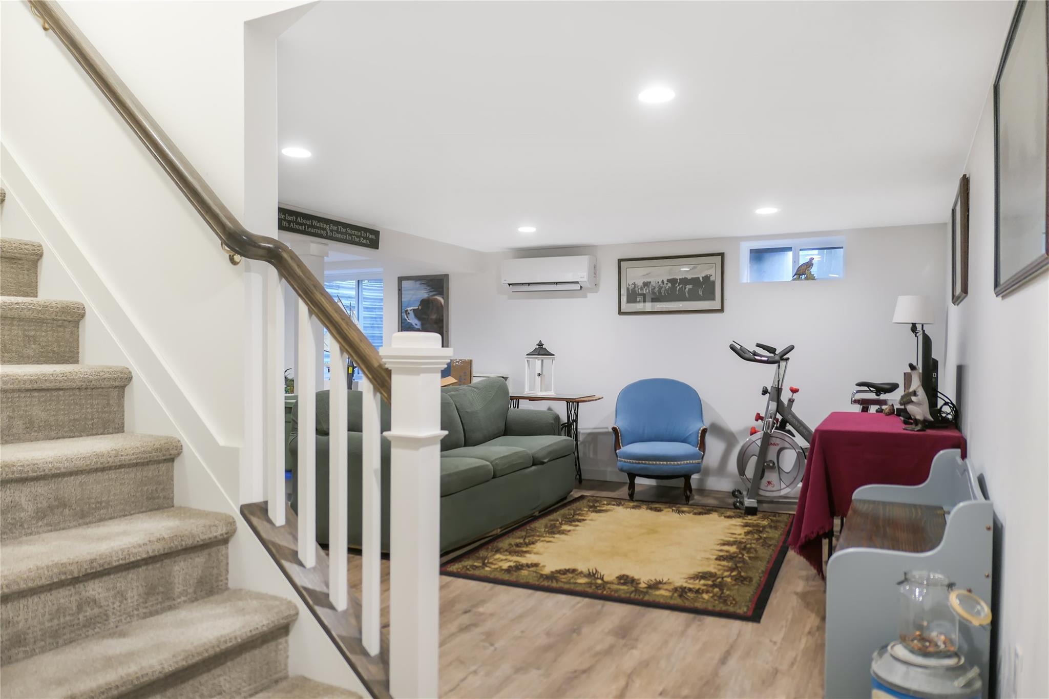 76 N Howells Point Road, Bellport Village, New York image 27